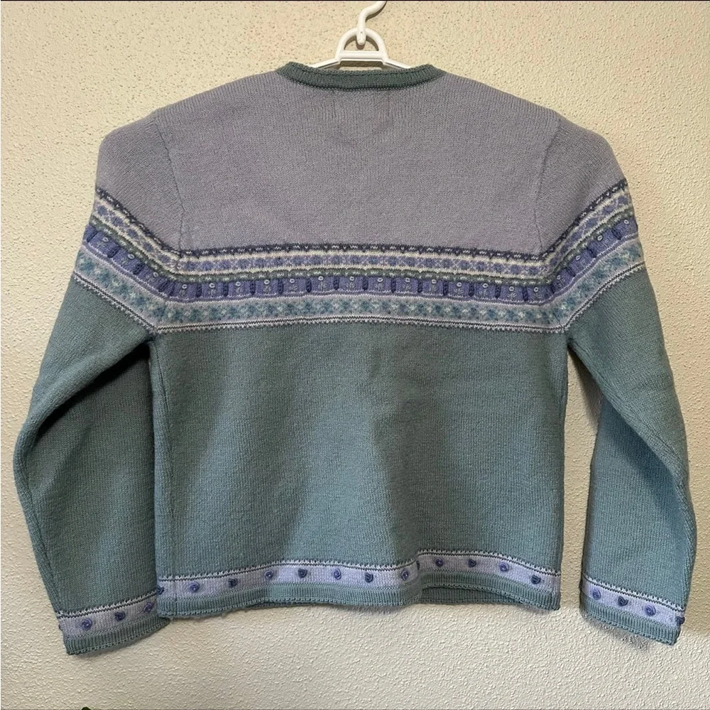 Tally Ho Blue and Gray Floral Fair Isle Cardigan Sweater Medium - Picture 8 of 8